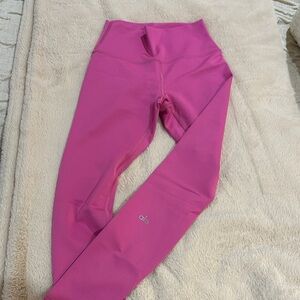 ALO Yoga Vibrant Pink Leggings